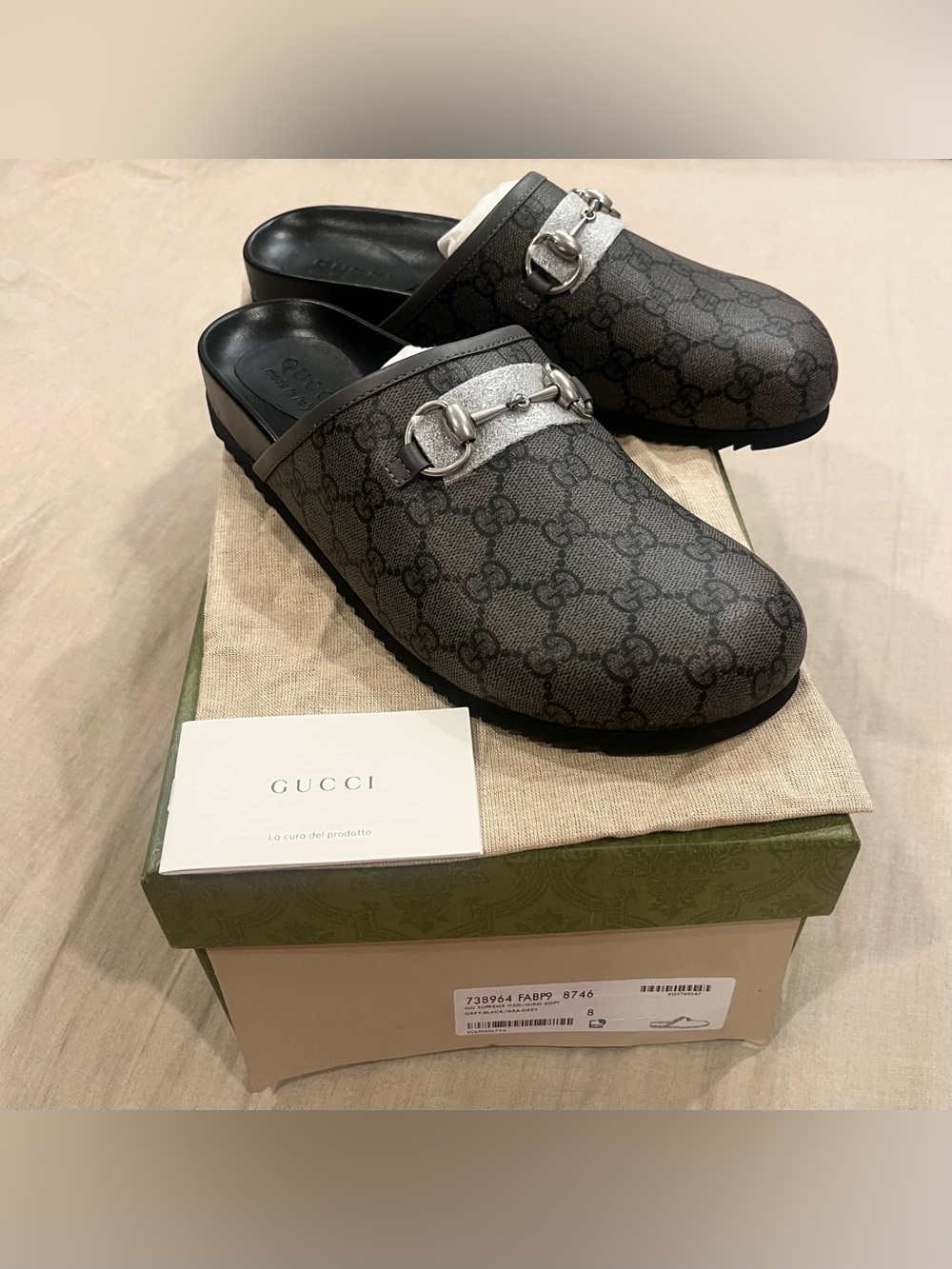 $990 Gucci GG Monogram Supreme Canvas Mule with Horsebit - Picture 13 of 15
